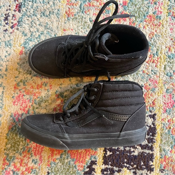 Vans sk8-Hi black big kids size 2.5 - Picture 1 of 6